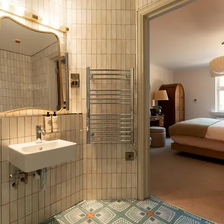 The White Hart Hotel-2