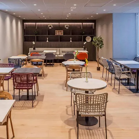 Ibis Styles Den Haag Scheveningen-3