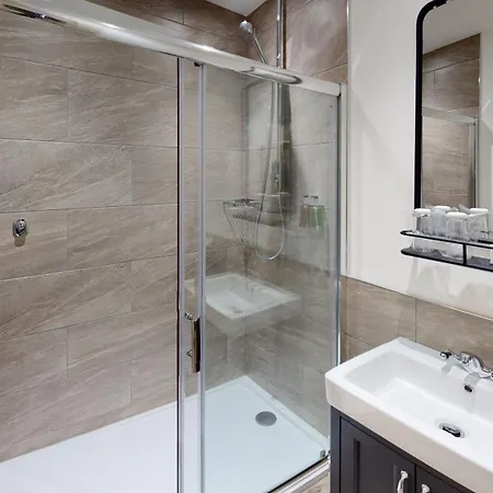The Christopher Hotel, Eton-3