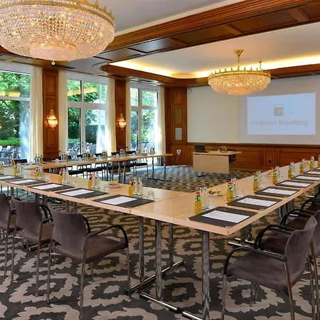 Best Western Premier Parkhotel Kronsberg-2