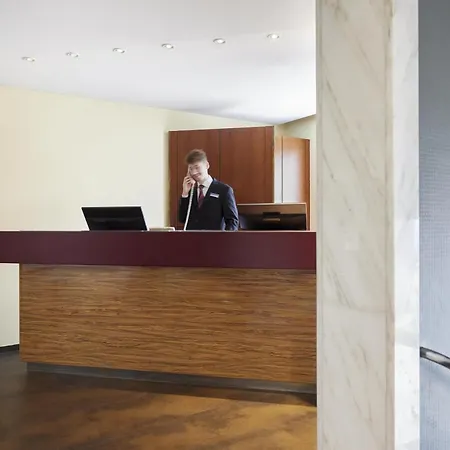 Best Western Raphael Hotel Altona-3