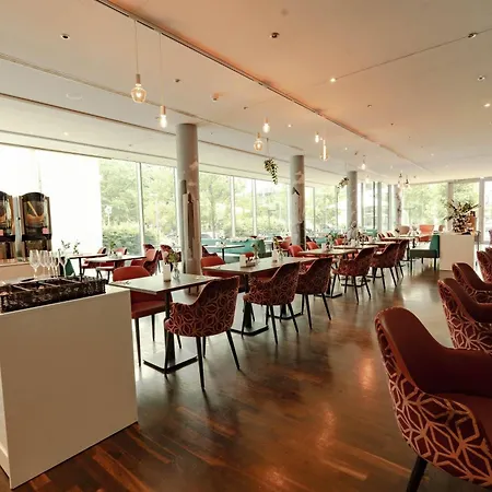 Wyndham Frankfurt Niederrad-3