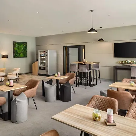 Ramada By Wyndham Essen-2
