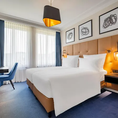 Steigenberger Parkhotel Düsseldorf-3