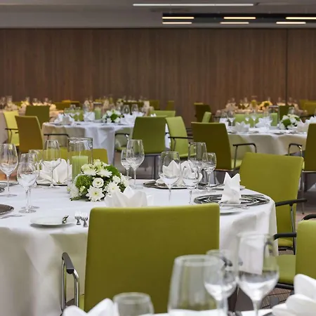 Doubletree By Hilton Hannover Schweizerhof-2
