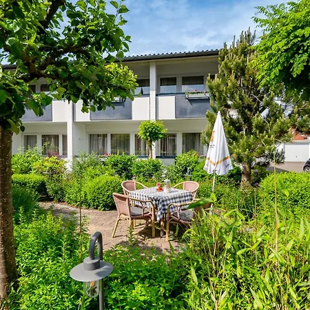 Hotel Am Schlosspark Garni-3