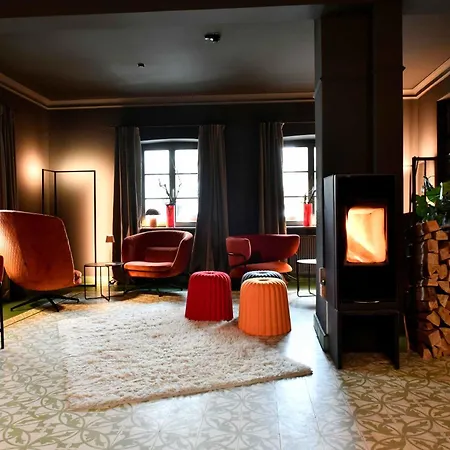 Villa Mittermeier, Hotellerie & Restaurant-3