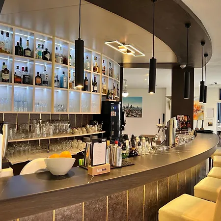 City Hotel Frankfurt Bad Vilbel-3