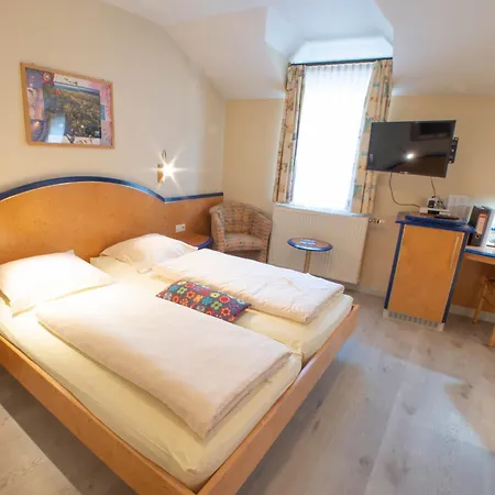 Logis Gourmet&Relax Wellness Hotel De La Sure-3