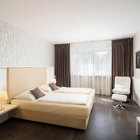Qu Hotel, Trademark Collection By Wyndham-3