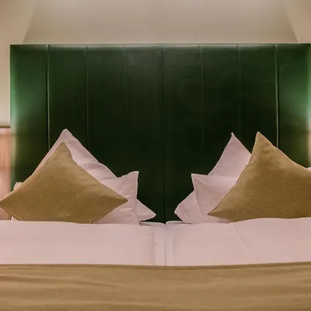 Best Western Plus Hotel Regence-3