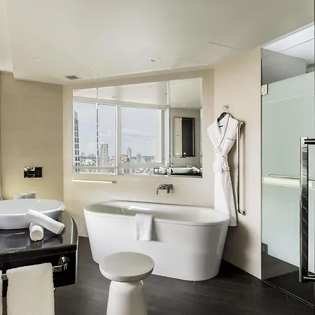 Swissotel Sydney-2