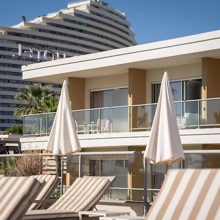 Mercure Villeneuve Loubet Plage-3