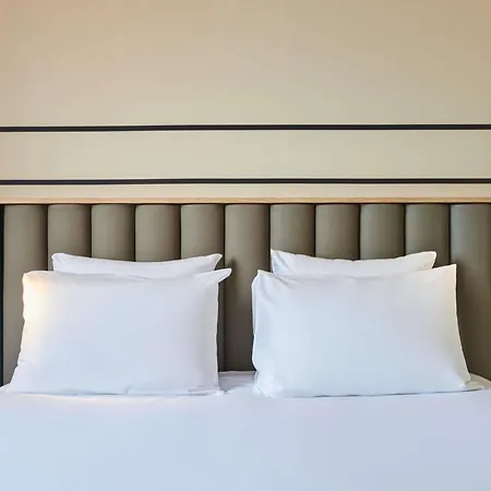 Mercure Paris Nanterre-2