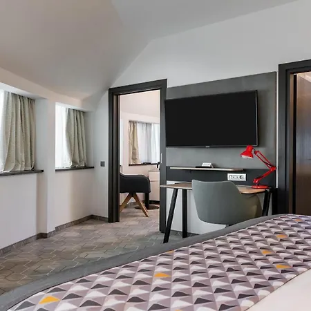Holiday Inn Bucharest - Times By Ihg-2