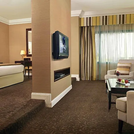 Moevenpick Grand Al Bustan-3