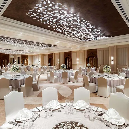 Moevenpick Hotel & Apartments Bur Dubai-2