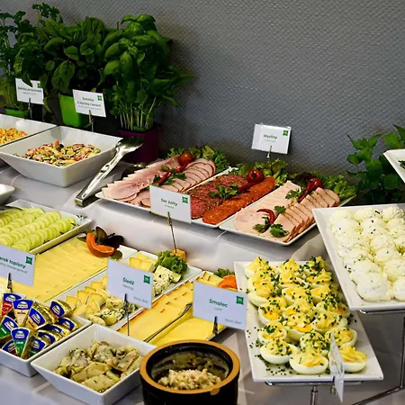 Ibis Styles Warszawa West-2
