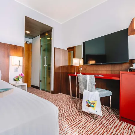 Mercure Roma Piazza Bologna-2