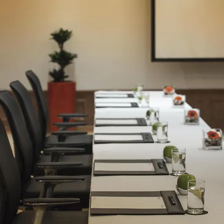 Moevenpick Hotel Doha-2