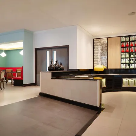 Grand Mercure Bangkok Atrium-3