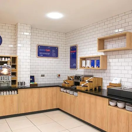 Holiday Inn Express Hull City Centre By Ihg-3