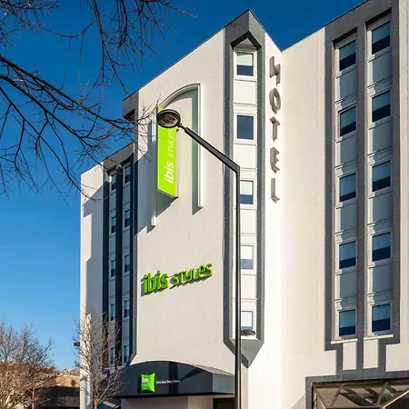 Ibis Styles Paris Saint Denis La Plaine-3