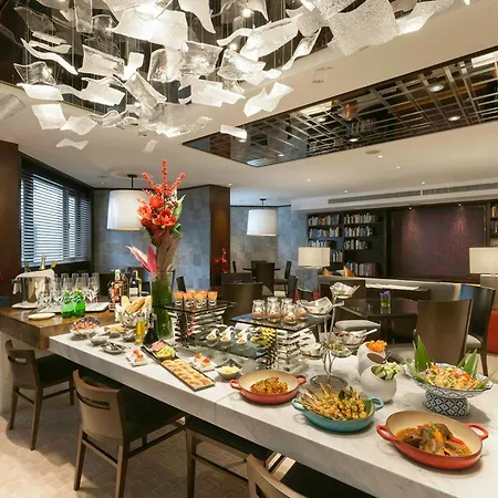 Gateway Hotel, Marco Polo-3