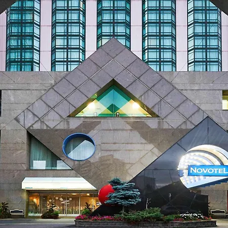 Novotel Toronto North York-3