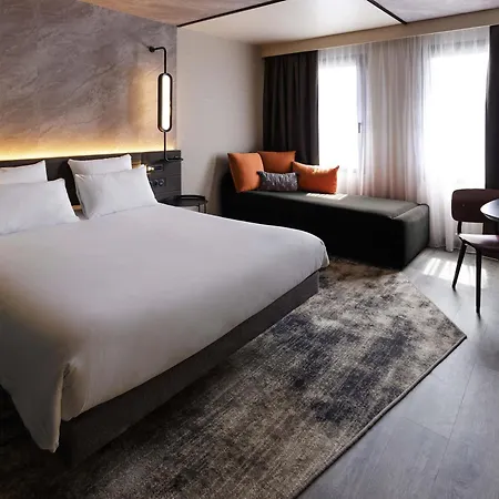Novotel Paris Suresnes Longchamp-2
