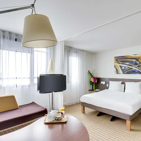 Novotel Suites Paris Montreuil Vincennes-2