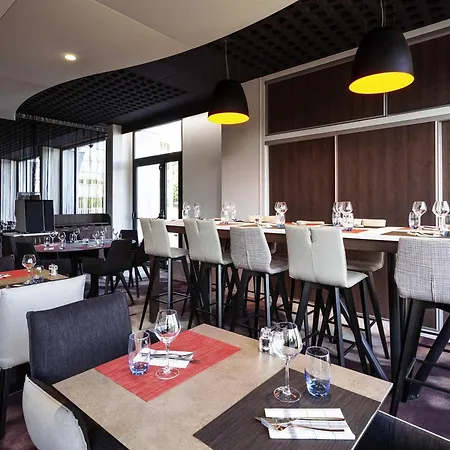 Novotel Limoges Le Lac-3