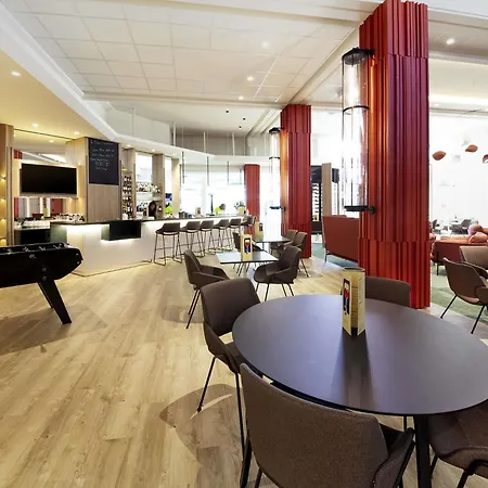 Novotel Clermont-Ferrand-2