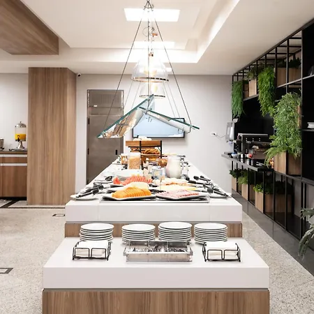 Monaco Hotel & Convention By Easy Class-3