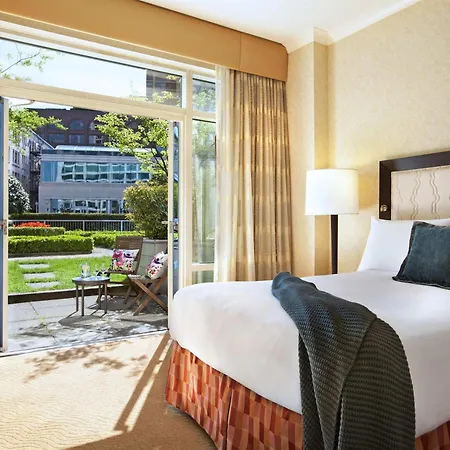 Fairmont Waterfront-2