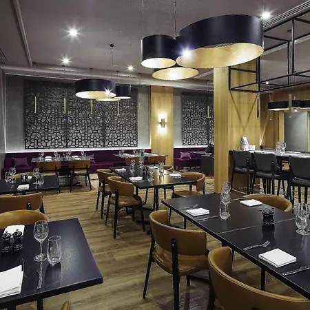 Mercure Perth-3
