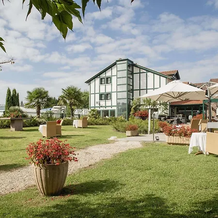 Ibis Styles Saint-Jean-De-Luz Donibane-2