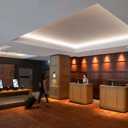 Novotel Sydney City Centre-3