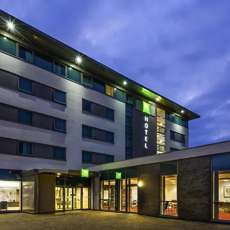 Ibis Styles Crewe-2