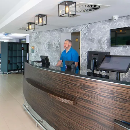 Ibis Styles Crewe-3