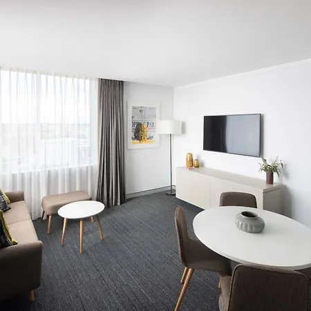 Mercure Sydney Bankstown-3