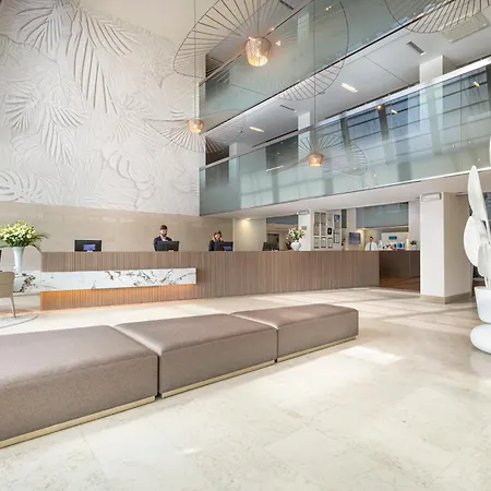 Valamar Lacroma Hotel-2