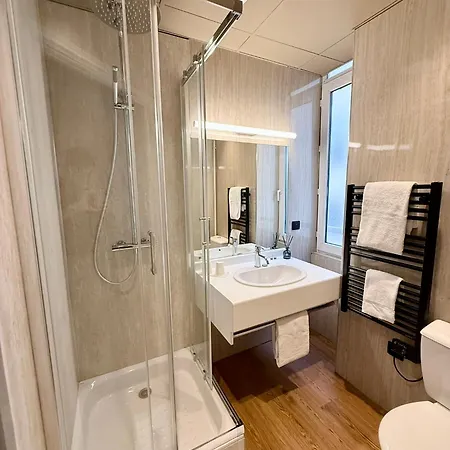 Hotel Foch-3