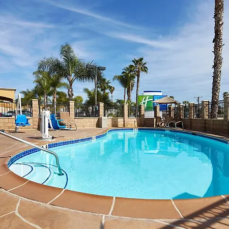Holiday Inn Express San Diego South - National City By Ihg-2
