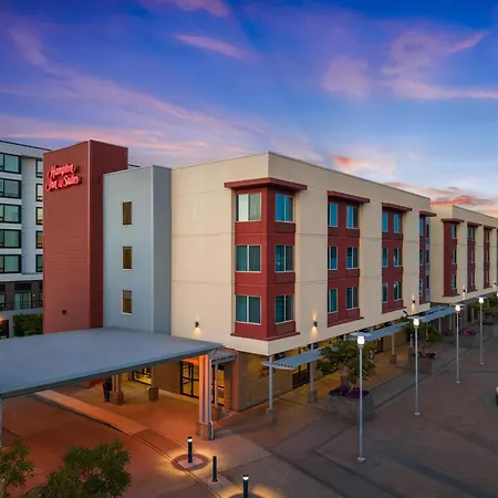 Hampton Inn & Suites Bremerton-3