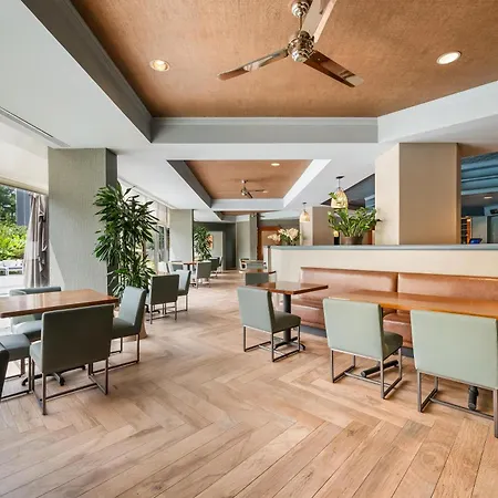Doubletree Suites By Hilton Raleigh-Durham-2