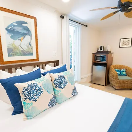 Coconut Palm Inn-3