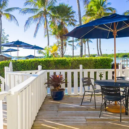 Coconut Palm Inn-2