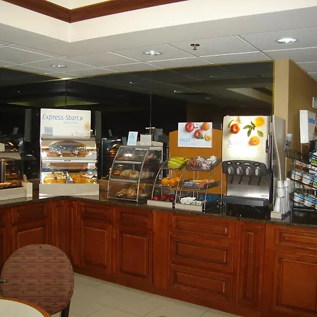 Holiday Inn Express Louisville Northeast By Ihg-3