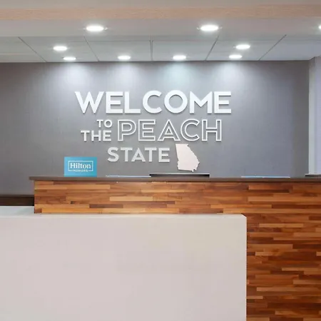 Hampton Inn & Suites-Atlanta Airport North-I-85-2
